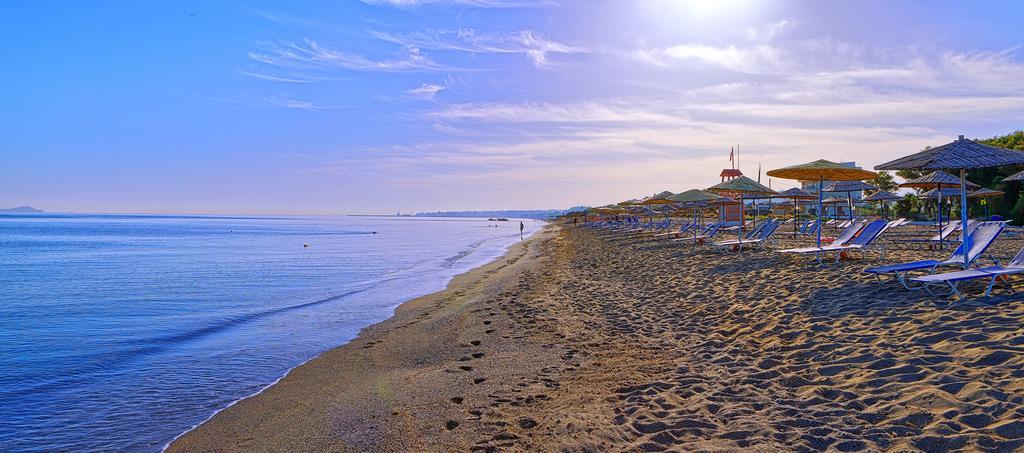 Santa Marina Beach Gazi Екстериор снимка